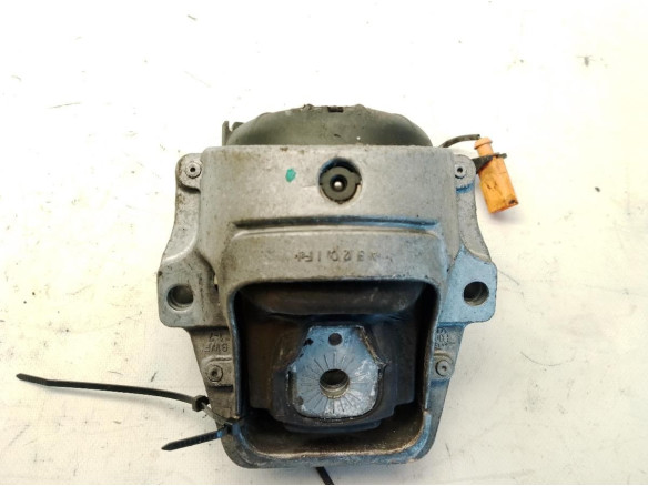 8K0199381 SOPORTE MOTOR DER AUDI A4 Avant (8K5, B8)|Desguaces La Cabaña