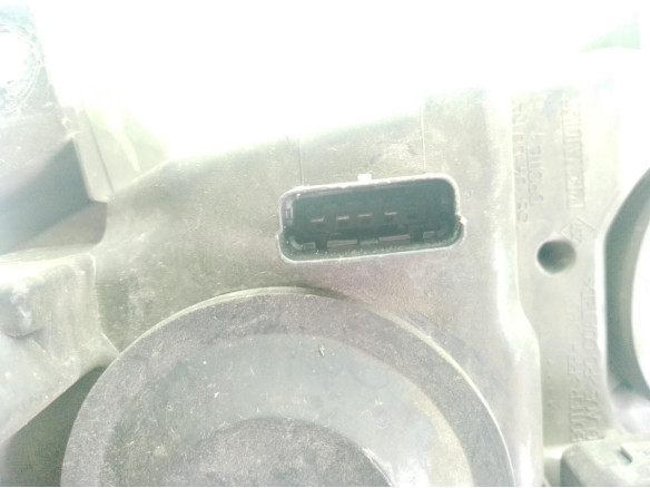15810400RE FARO DERECHO RENAULT SCENIC II (JM0/1_)|Desguaces La Cabaña
