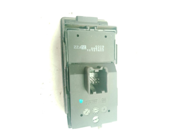 13222224 MANDO ELEVALUNAS PUERTA LAT DEL IZQ OPEL INSIGNIA A (G09)|Desguaces La Cabaña