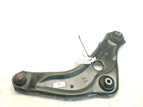 BRAZO SUSPENSION DEL DER INF NISSAN QASHQAI II Todo terreno, cerrada (J11, J11_)|Desguaces La Cabaña