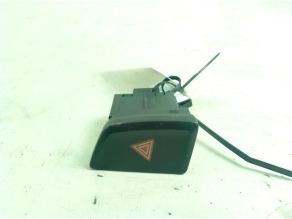 INTERRUPTOR WARNING AUDI Q5 (8RB)|Desguaces La Cabaña