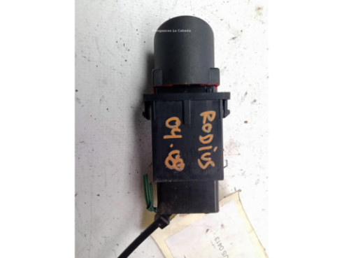 INTERRUPTOR WARNING SSANGYONG RODIUS|Desguaces La Cabaña