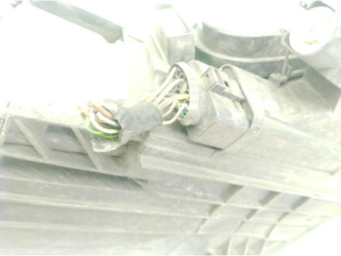 89315540 FARO IZQUIERDO VW PASSAT (3C2)|Desguaces La Cabaña