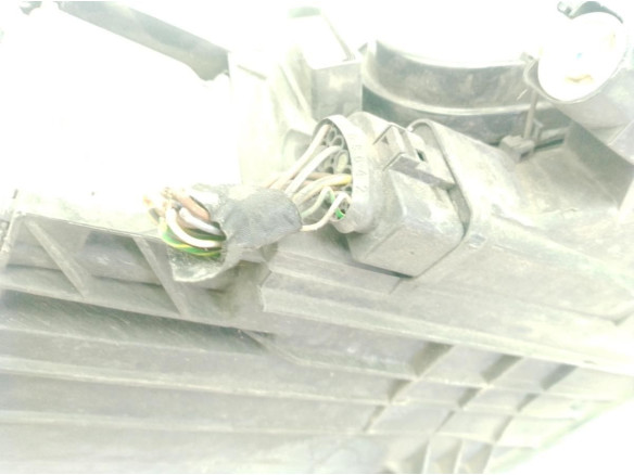 89315540 FARO IZQUIERDO VW PASSAT (3C2)|Desguaces La Cabaña