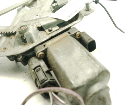 8401792 ELEVALUNAS PUERTA LAT DEL DER BMW Z3 Roadster (E36)|Desguaces La Cabaña