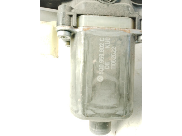 5Q0959802C ELEVALUNAS PUERTA LAT DEL DER CUPRA FORMENTOR (KM7)|Desguaces La Cabaña