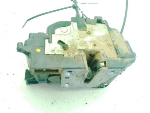 8209542366 CERRADURA PUERTA LAT TRA DER MERCEDES BENZ CITAN Combi (415)|Desguaces La Cabaña