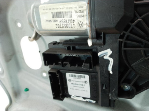 ELEVALUNAS PUERTA LAT DEL DER VW CADDY III Furgón (2KA, 2KH, 2CA, 2CH)|Desguaces La Cabaña