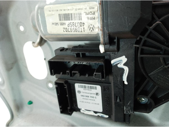 ELEVALUNAS PUERTA LAT DEL DER VW CADDY III Furgón (2KA, 2KH, 2CA, 2CH)|Desguaces La Cabaña