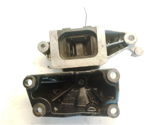 SOPORTE MOTOR IZQ HYUNDAI TUCSON (NX4E, NX4A)|Desguaces La Cabaña