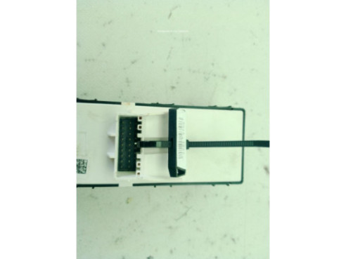 83404N7000  ELEVALUNAS PUERTA LAT TRA DER HYUNDAI TUCSON (NX4E, NX4A)|Desguaces La Cabaña 2