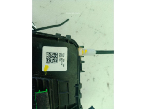 81420N7000 CERRADURA PUERTA LAT TRA DER HYUNDAI TUCSON (NX4E, NX4A)|Desguaces La Cabaña