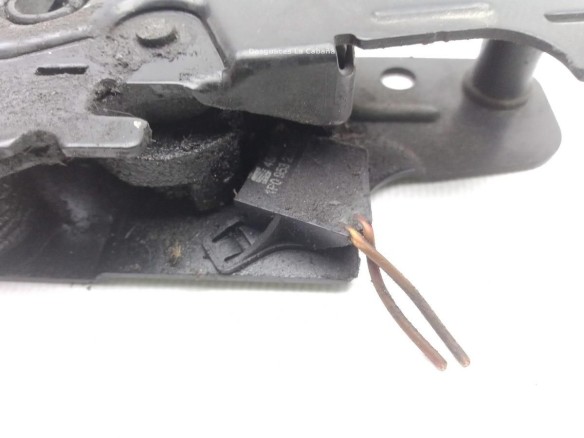 1P0823509B CERRADURA CAPO SEAT LEON (1P1) |Desguaces La Cabaña
