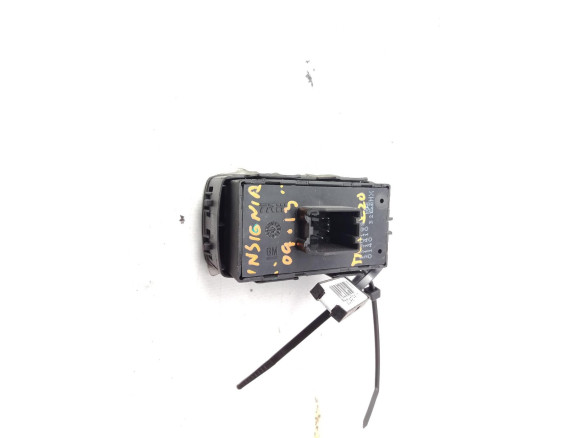 MANDO ELEVALUNAS PUERTA LAT TRA DER OPEL INSIGNIA A (G09)|Desguaces La Cabaña