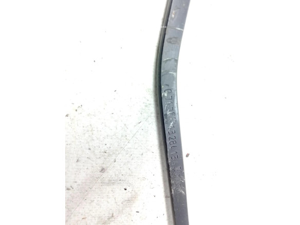 BRAZO LIMPIAPARABRISAS DEL DER OPEL CORSA E (X15)|Desguaces La Cabaña