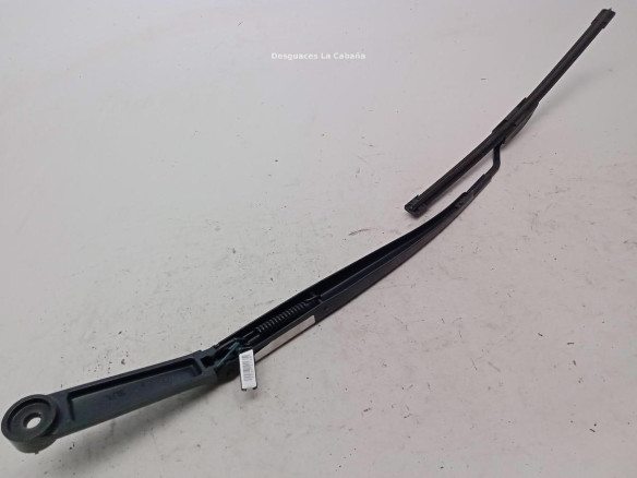 BRAZO LIMPIAPARABRISAS DEL DER KIA SPORTAGE (SL)|Desguaces La Cabaña