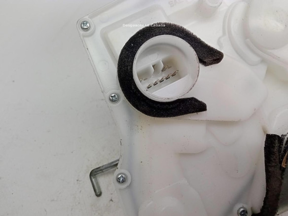 CERRADURA PUERTA LAT DEL IZQ SUBARU IMPREZA Fastback (GR, GH, G3)|Desguaces La Cabaña