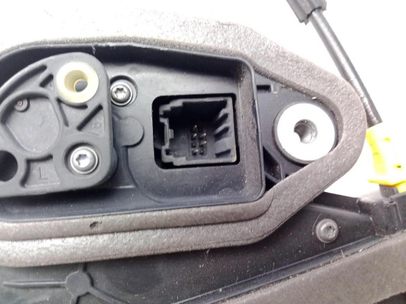 CERRADURA PUERTA LAT DEL IZQ OPEL ASTRA K (B16)|Desguaces La Cabaña