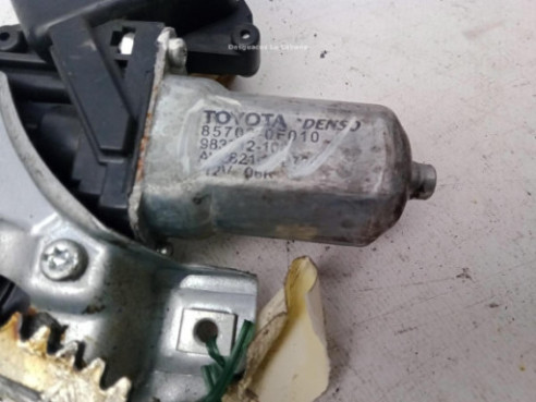 ELEVALUNAS PUERTA LAT DEL IZQ TOYOTA YARIS (_P9_)|Desguaces La Cabaña