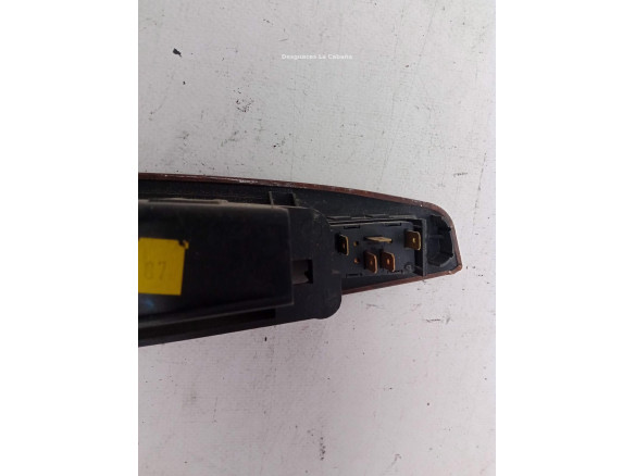 MANDO ELEVALUNAS PUERTA LAT TRA DER AUDI A8 (4D2, 4D8)|Desguaces La Cabaña