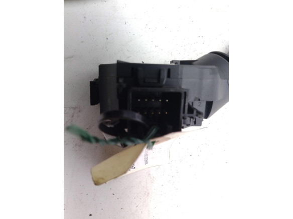 MANDO LIMPIAPARABRISAS FORD FIESTA VI|Desguaces La Cabaña