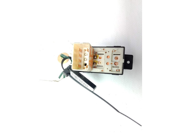 MANDO ELEVALUNAS PUERTA LAT DEL DER OPEL ANTARA (L07)|Desguaces La Cabaña