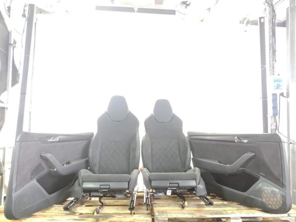 CONJUNTO ASIENTOS + TAPIZADOS SKODA SUPERB III Ranchera familiar (3V5) |Desguaces La Cabaña