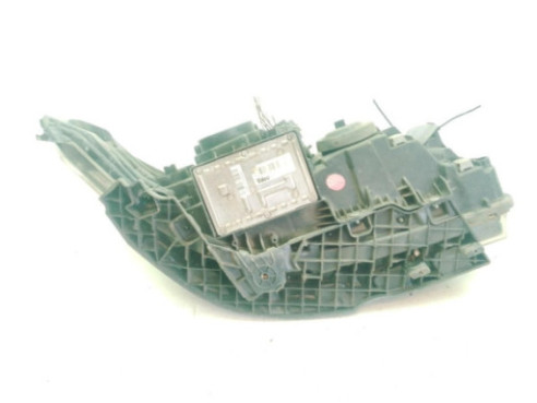 8200354740 FARO IZQUIERDO RENAULT LAGUNA II (BG0/1_)|Desguaces La Cabaña