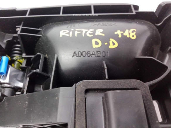MANILLA PUERTA LAT DEL DER INT PEUGEOT RIFTER|Desguaces La Cabaña