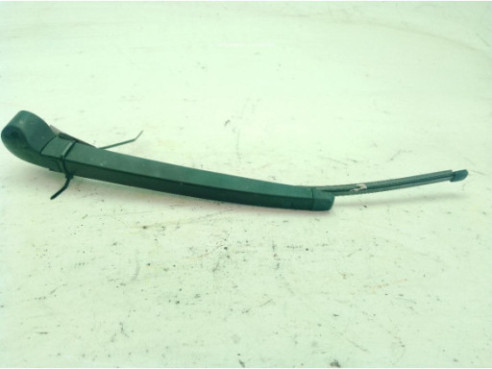 5K6955707B  BRAZO LIMPIAPARABRISAS TRA PORTÓN SEAT LEON ST (5F8)|Desguaces La Cabaña