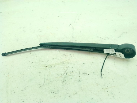 5K6955707B  BRAZO LIMPIAPARABRISAS TRA PORTÓN SEAT LEON ST (5F8)|Desguaces La Cabaña