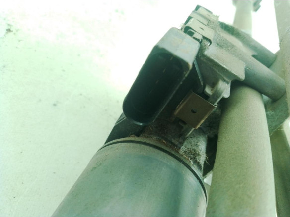 3397021187 MOTOR LIMPIAPARABRISAS DEL AUDI Q5 (8RB)|Desguaces La Cabaña
