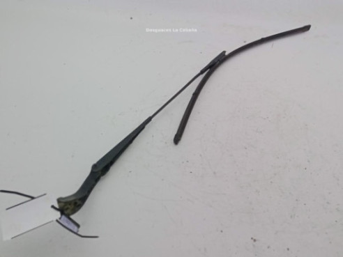 BRAZO LIMPIAPARABRISAS DEL IZQ MERCEDES BENZ CLASE B (W245)|Desguaces La Cabaña