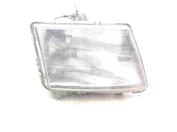 FARO DERECHO MERCEDES BENZ VITO Furgón (638)|Desguaces La Cabaña