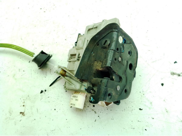 4F0839016 CERRADURA PUERTA LAT TRA DER AUDI A3 (8P1)|Desguaces La Cabaña