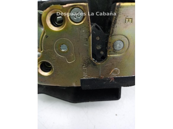 CERRADURA PUERTA LAT DEL DER TOYOTA COROLLA (_E12_) |Desguaces La Cabaña