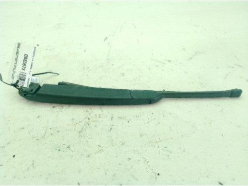 98811A5000 BRAZO LIMPIAPARABRISAS TRA PORTÓN HYUNDAI i30 (GD)|Desguaces La Cabaña