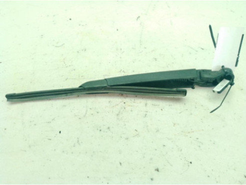 98811A5000 BRAZO LIMPIAPARABRISAS TRA PORTÓN HYUNDAI i30 (GD)|Desguaces La Cabaña