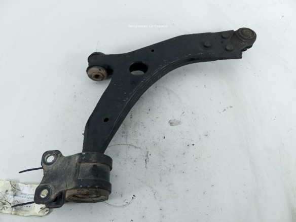 BRAZO SUSPENSION DEL IZQ INF FORD KUGA I |Desguaces La Cabaña