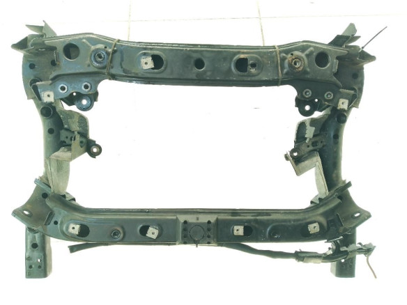 A2056280057 CUNA MOTOR MERCEDES BENZ CLASE C Coupé (C205)|Desguaces La Cabaña