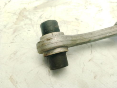 BRAZO SUSPENSION TRASERO DERECHO INFERIOR ANTERIOR|Desguaces La Cabaña 2