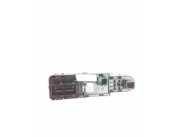 96788281ZD MANDO ELEVALUNAS PUERTA LAT DEL IZQ OPEL MOKKA |Desguaces La Cabaña