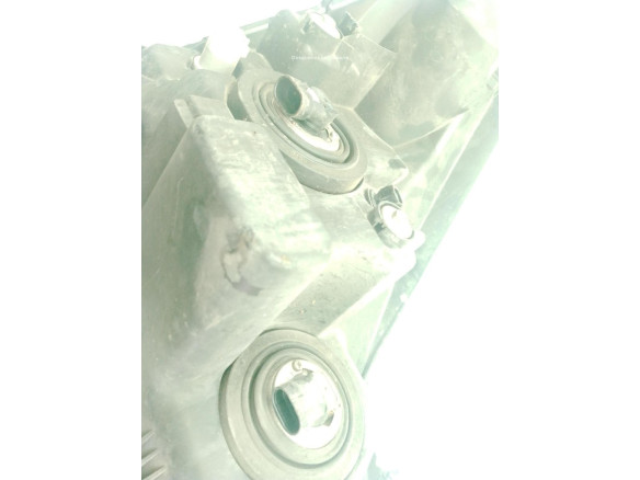 811700F010 FARO IZQUIERDO TOYOTA COROLLA Verso (ZER_, ZZE12_, R1_)|Desguaces La Cabaña