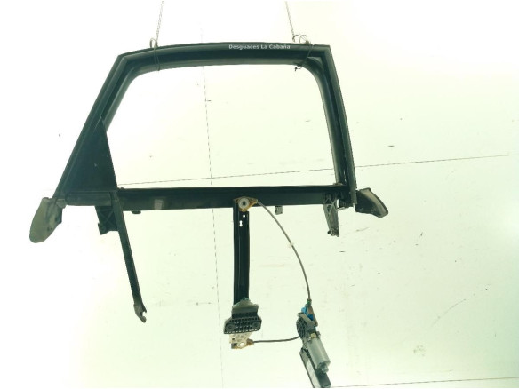 8E0839462C ELEVALUNAS PUERTA LAT TRA DER SEAT EXEO (3R2)|Desguaces La Cabaña