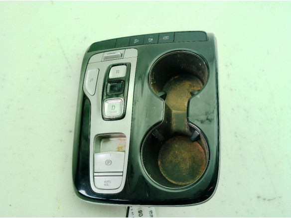 3W22H01500 INTERRUPTOR FRENO MANO ELECTRICO HYUNDAI TUCSON (NX4E, NX4A)|Desguaces La Cabaña