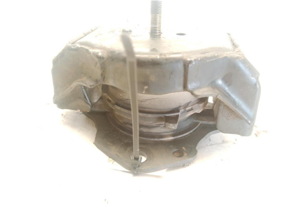 02Z262 SOPORTE MOTOR DER MITSUBISHI MONTERO III Canvas Top (V6_W, V7_W)|Desguaces La Cabaña
