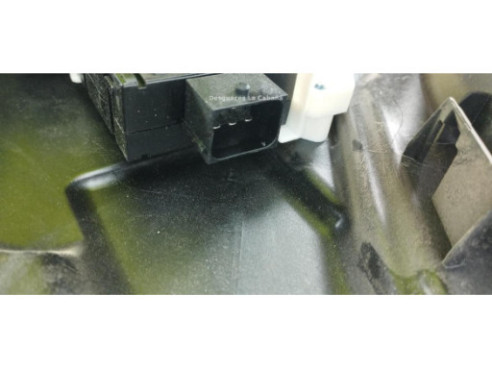 00520155000 ELEVALUNAS PUERTA LAT DEL IZQ JEEP RENEGADE Todo terreno, cerrada (BU) |Desguaces La Cabaña