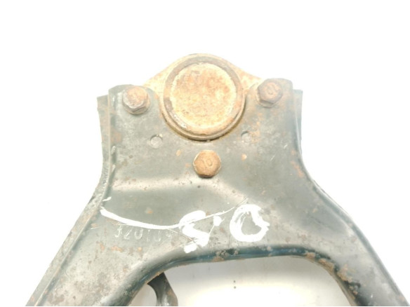 BRAZO SUSPENSION DEL DER SUP MITSUBISHI MONTERO III Canvas Top (V6_W, V7_W)|Desguaces La Cabaña
