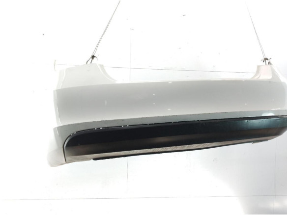 5JH807421B PARAGOLPES TRA SKODA RAPID (NH3)|Desguaces La Cabaña