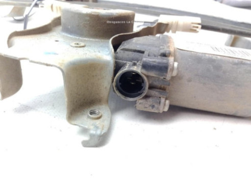 ELEVALUNAS PUERTA LAT TRA DER NISSAN NP300 NAVARA (D40)|Desguaces La Cabaña